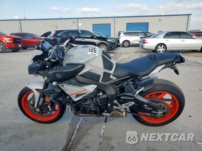 Trzecie zdjęcie samochodu z tyłu: 2020 YAMAHA MTN1000 VIN:JYARN48E5LA003065 - miniatura