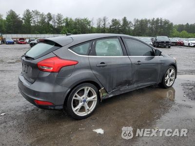 Trzecie zdjęcie samochodu z tyłu: 2016 FORD FOCUS TITANIUM VIN:1FADP3N24GL303516 - miniatura