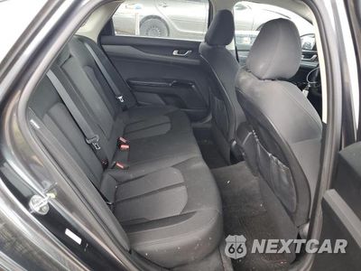 Zdjęcie 10 z 12 samochodu: 2022 KIA K5 LXS VIN:5XXG14J2XNG103905 - miniatura