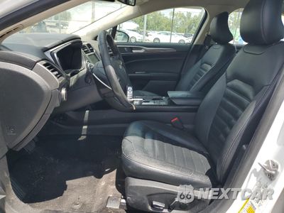 Zdjęcie 7 z 12 samochodu: 2017 FORD FUSION SE HYBRID VIN:3FA6P0LU5HR409374 - miniatura