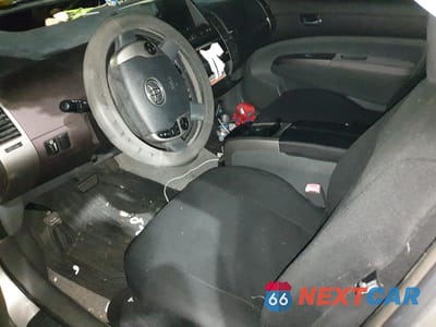 Zdjęcie 7 z 12 samochodu: 2004 TOYOTA PRIUS VIN:JTDKB20U340025871 - miniatura
