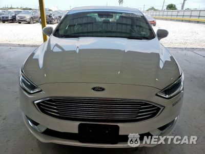 Piąte zdjęcie samochodu w środku: 2018 FORD FUSION SE HYBRID VIN:3FA6P0LU2JR171893 - miniatura