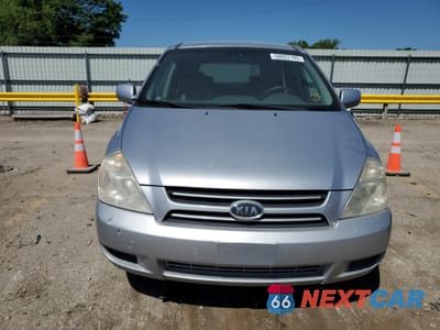Piąte zdjęcie samochodu w środku: 2006 KIA SEDONA EX VIN:KNDMB233566036298 - miniatura