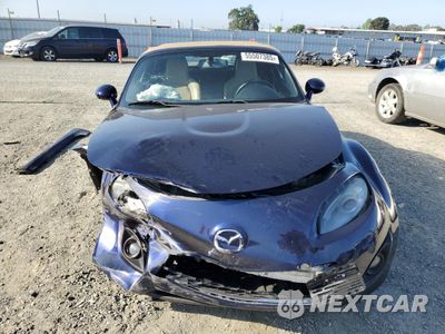 Piąte zdjęcie samochodu w środku: 2010 MAZDA MX-5 MIATA VIN:JM1NC2EFXA0205736 - miniatura