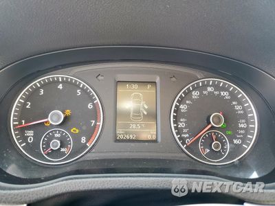 Zdjęcie 9 z 14 samochodu: 2012 VOLKSWAGEN PASSAT SE VIN:1VWBH7A37CC008793 - miniatura