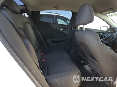 Zdjęcie 10 z 13 samochodu: 2018 CHEVROLET MALIBU LT VIN:1G1ZD5STXJF125062 - miniatura