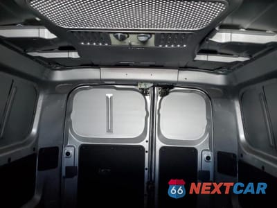 Zdjęcie 10 z 13 samochodu: 2017 NISSAN NV200 2.5S VIN:3N6CM0KN0HK712083 - miniatura