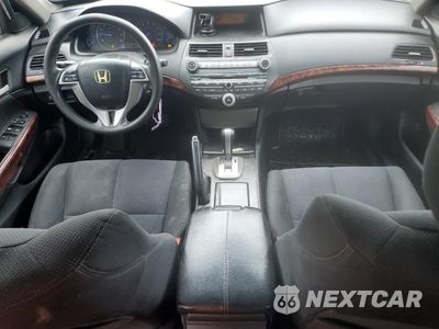 Zdjęcie 8 z 12 samochodu: 2013 HONDA CROSSTOUR EX VIN:5J6TF3H32CL007153 - miniatura