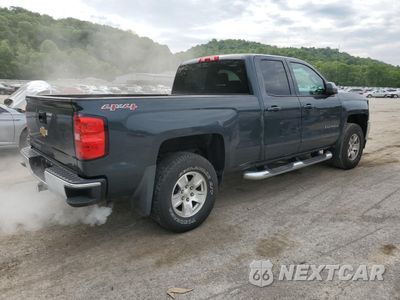 Trzecie zdjęcie samochodu z tyłu: 2017 CHEVROLET SILVERADO K1500 LT VIN:1GCVKREC1HZ404469 - miniatura