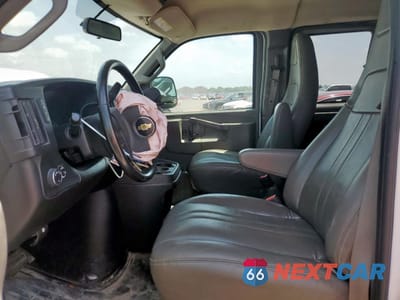 Zdjęcie 7 z 14 samochodu: 2022 CHEVROLET EXPRESS G3500 LS VIN:1GAZGNF72N1171881 - miniatura