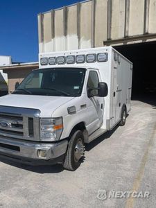 Drugie zdjęcie samochodu z przodu: 2017 FORD ECONOLINE E350 SUPER DUTY CUTAWAY VAN VIN:1FDWE3FS6HDC35976 - miniatura