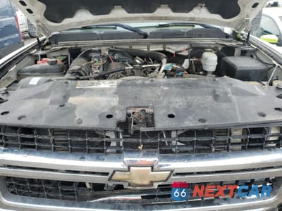 Zdjęcie 11 z 13 samochodu: 2008 CHEVROLET SILVERADO K3500 VIN:1GCHK33618F169581 - miniatura