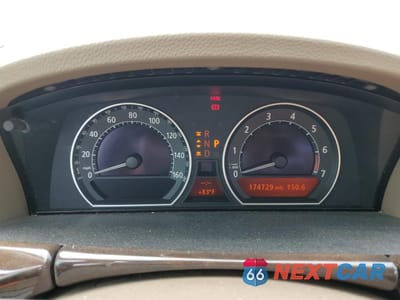 Zdjęcie 9 z 14 samochodu: 2008 BMW 750 LI VIN:WBAHN83508DT80968 - miniatura