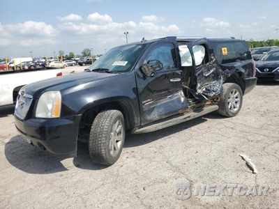 2010 GMC YUKON XL DENALI 1GKUKMEF4AR154101 - główne zdjęcie licytacji z USA - miniatura