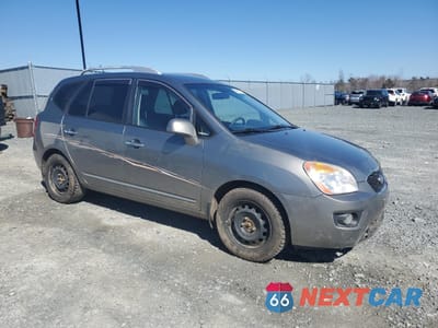 Czwarte zdjęcie samochodu z boku: 2012 KIA RONDO VIN:KNAHH8A84C7375154 - miniatura