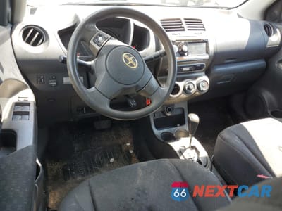 Zdjęcie 8 z 13 samochodu: 2011 TOYOTA SCION XD VIN:JTKKU4B47B1009790 - miniatura
