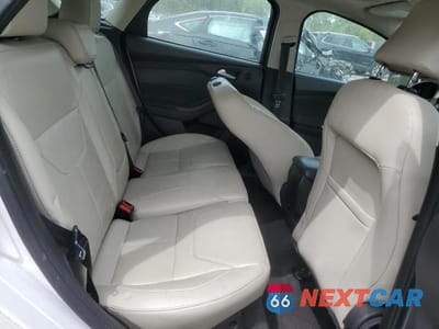 Zdjęcie 10 z 12 samochodu: 2018 FORD FOCUS TITANIUM VIN:1FADP3N23JL288255 - miniatura
