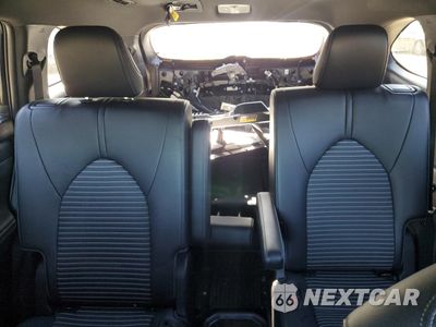 Zdjęcie 10 z 16 samochodu: 2023 TOYOTA HIGHLANDER L VIN:5TDKDRAH1PS508622 - miniatura