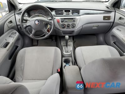 Zdjęcie 8 z 12 samochodu: 2006 MITSUBISHI LANCER ES VIN:JA3AJ26E56U045032 - miniatura