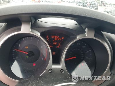 Zdjęcie 9 z 15 samochodu: 2015 NISSAN JUKE S VIN:JN8AF5MR6FT511300 - miniatura