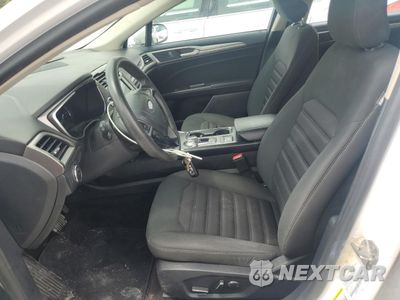 Zdjęcie 7 z 13 samochodu: 2019 FORD FUSION SE VIN:3FA6P0LU7KR124795 - miniatura