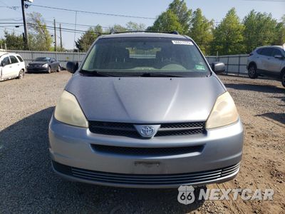 Piąte zdjęcie samochodu w środku: 2004 TOYOTA SIENNA CE VIN:5TDZA23C44S012290 - miniatura