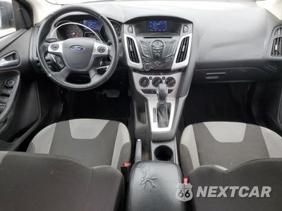 Zdjęcie 8 z 13 samochodu: 2014 FORD FOCUS SE VIN:1FADP3F27EL233263 - miniatura