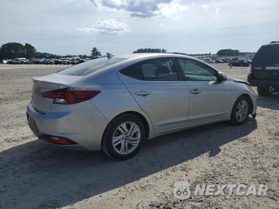 Trzecie zdjęcie samochodu z tyłu: 2020 HYUNDAI ELANTRA SEL VIN:5NPD84LF7LH551440 - miniatura