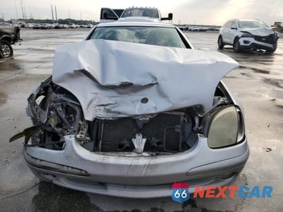 Piąte zdjęcie samochodu w środku: 2001 MERCEDES-BENZ SLK 230 KOMPRESSOR VIN:WDBKK49F31F176345 - miniatura