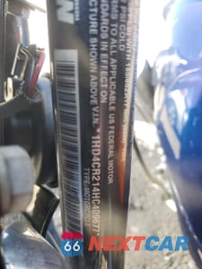 Zdjęcie 8 z 8 samochodu: 2017 HARLEY-DAVIDSON XL883 SUPERLOW VIN:1HD4CR214HC409677 - miniatura
