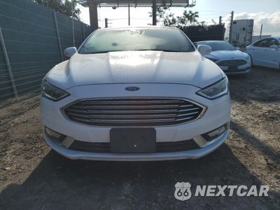 Piąte zdjęcie samochodu w środku: 2017 FORD FUSION SE HYBRID VIN:3FA6P0LU9HR409474 - miniatura