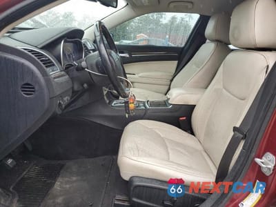 Zdjęcie 7 z 12 samochodu: 2018 CHRYSLER 300 LIMITED VIN:2C3CCAKG4JH137738 - miniatura