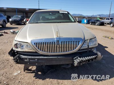 Piąte zdjęcie samochodu w środku: 2009 LINCOLN TOWN CAR SIGNATURE LIMITED VIN:2LNHM82V09X623546 - miniatura