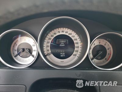 Zdjęcie 9 z 12 samochodu: 2014 MERCEDES-BENZ C 250 VIN:WDDGF4HB3EA947163 - miniatura