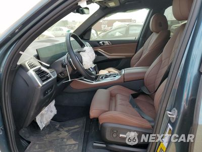 Zdjęcie 7 z 15 samochodu: 2024 BMW X5 XDRIVE50E VIN:5UX43EU05R9T53678 - miniatura