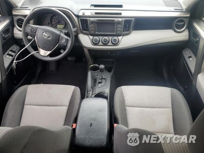 Zdjęcie 8 z 15 samochodu: 2015 TOYOTA RAV4 LE VIN:JTMZFREV8FD048863 - miniatura