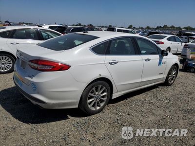 Trzecie zdjęcie samochodu z tyłu: 2017 FORD FUSION SE HYBRID VIN:3FA6P0LU8HR409742 - miniatura