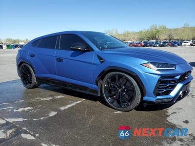Czwarte zdjęcie samochodu z boku: 2020 LAMBORGHINI URUS VIN:ZPBUA1ZL3LLA09918 - miniatura