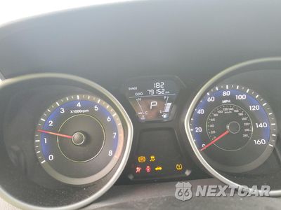 Zdjęcie 9 z 12 samochodu: 2012 HYUNDAI ELANTRA GLS VIN:KMHDH4AE5CU433429 - miniatura