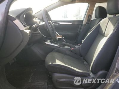Zdjęcie 7 z 13 samochodu: 2017 NISSAN SENTRA S VIN:3N1AB7AP3HY264367 - miniatura