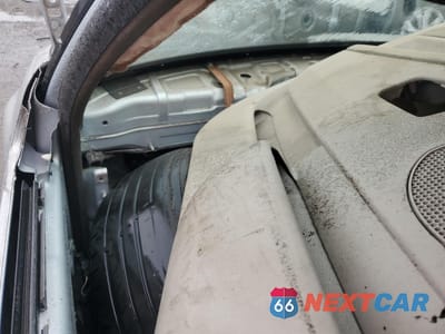 Zdjęcie 9 z 12 samochodu: 2001 VOLKSWAGEN GOLF GL VIN:9BWBT61J714066278 - miniatura