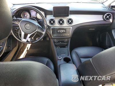 Zdjęcie 8 z 15 samochodu: 2015 MERCEDES-BENZ GLA 250 4MATIC VIN:WDCTG4GB8FJ083245 - miniatura