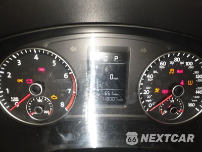 Zdjęcie 9 z 12 samochodu: 2013 VOLKSWAGEN PASSAT S VIN:1VWAP7A36DC080987 - miniatura