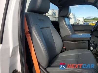 Zdjęcie 10 z 12 samochodu: 2016 FORD F450 SUPER DUTY VIN:1FDUF4GY0GEA75437 - miniatura