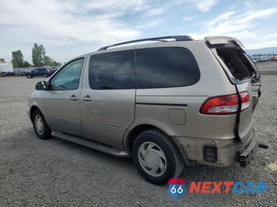 Drugie zdjęcie samochodu z przodu: 2001 TOYOTA SIENNA LE VIN:4T3ZF13C81U354542 - miniatura