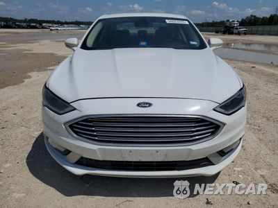 Piąte zdjęcie samochodu w środku: 2017 FORD FUSION SE HYBRID VIN:3FA6P0LU5HR408953 - miniatura