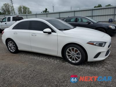 Czwarte zdjęcie samochodu z boku: 2021 MERCEDES-BENZ A 220 VIN:W1K3G4EB3MJ262644 - miniatura