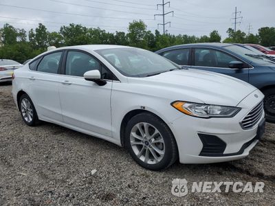 Czwarte zdjęcie samochodu z boku: 2020 FORD FUSION SE VIN:3FA6P0LUXLR119074 - miniatura