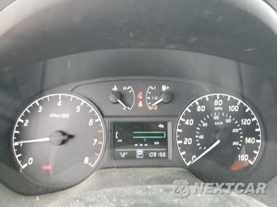 Zdjęcie 9 z 12 samochodu: 2016 NISSAN SENTRA S VIN:3N1AB7AP9GY264484 - miniatura