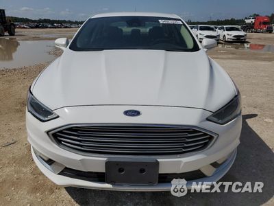Piąte zdjęcie samochodu w środku: 2017 FORD FUSION SE HYBRID VIN:3FA6P0LUXHR409130 - miniatura